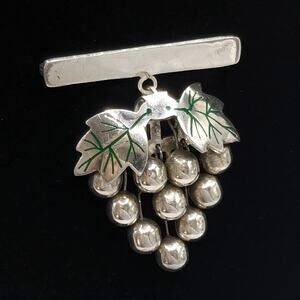 Vintage Taxco Mexico Signed Sterling Silver 925 Dangling Grape Cluster Brooch
